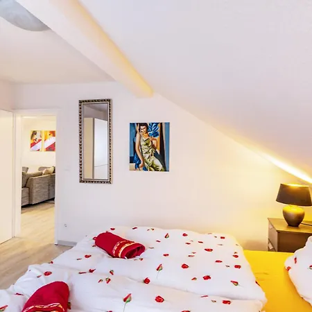 Tapas Restaurante 2 شقة *